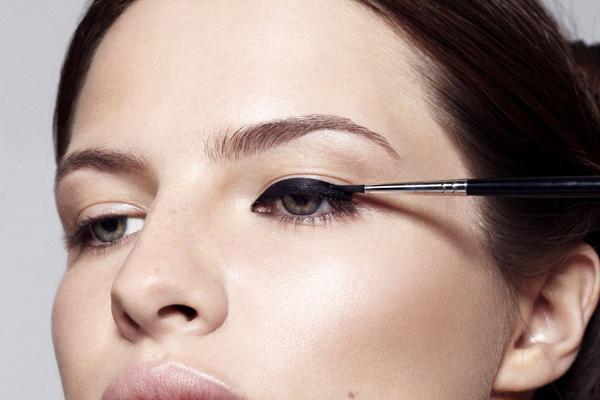 Best-Liquid-Eyeliner