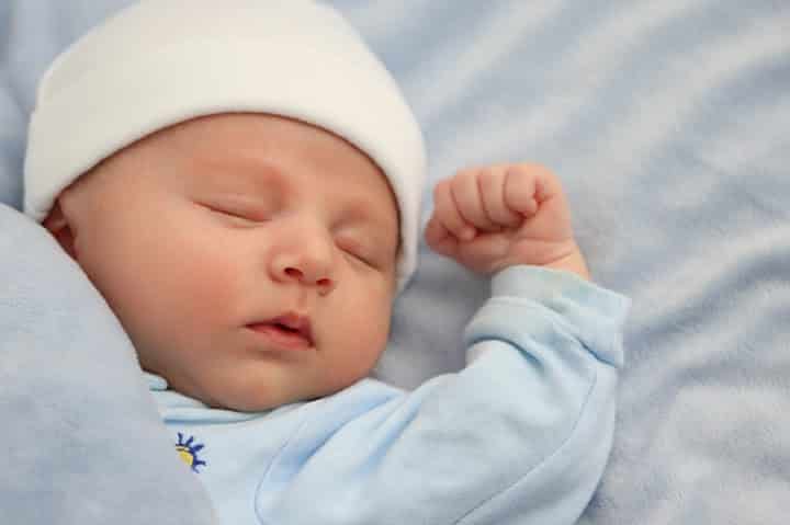 Best Essential Gear for Sleeping Buying Guide